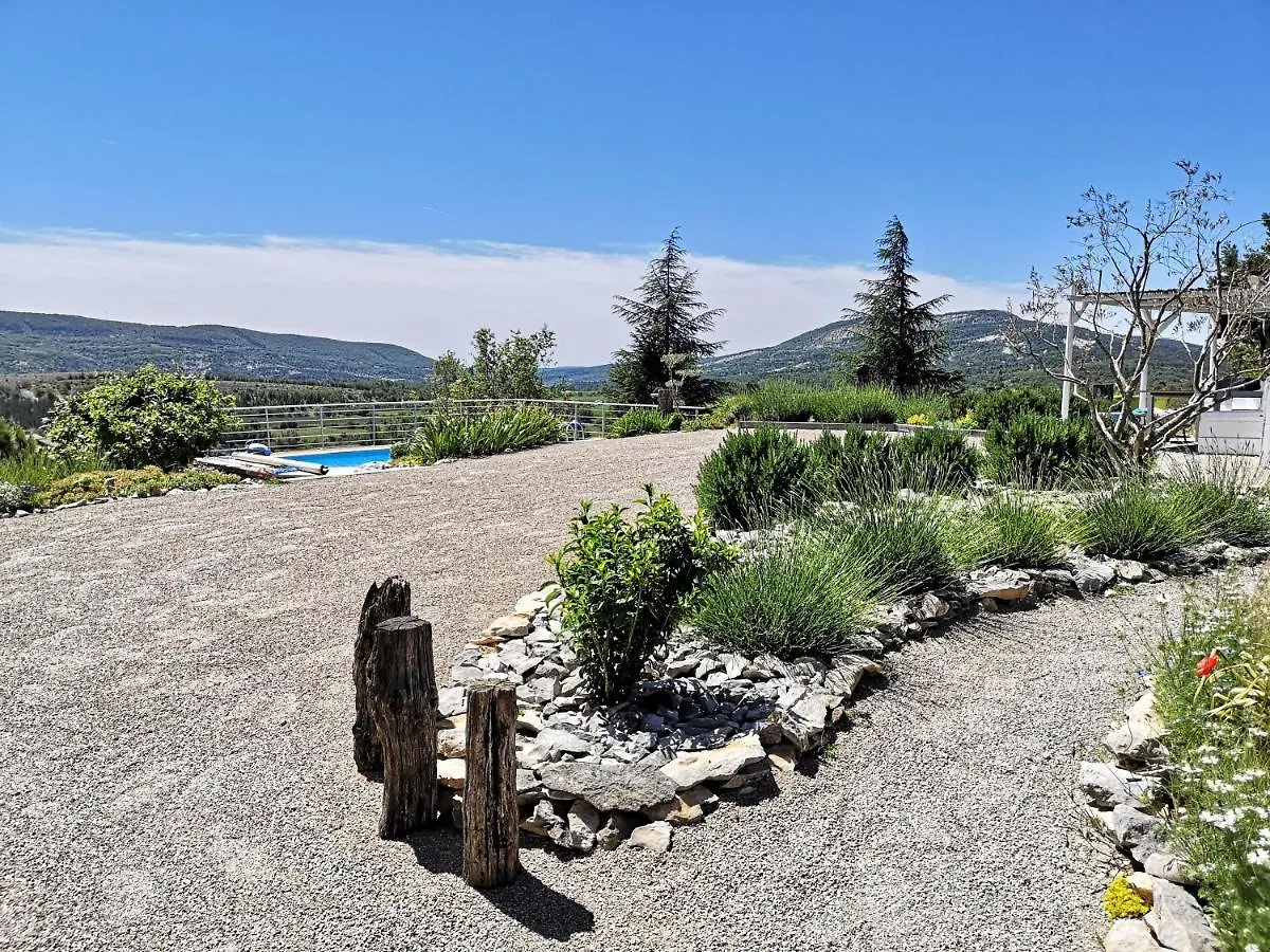 Villa La Casa à Ongles 0*,